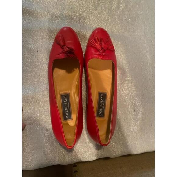 Cole Haan vintage red tasseled flats size 7.5AA - Picture 1 of 8